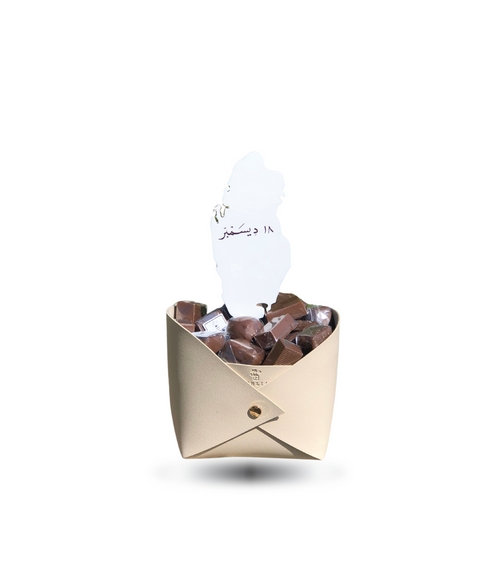 Melia Leather pouch with chocolate & Qatar Map(acrylic)